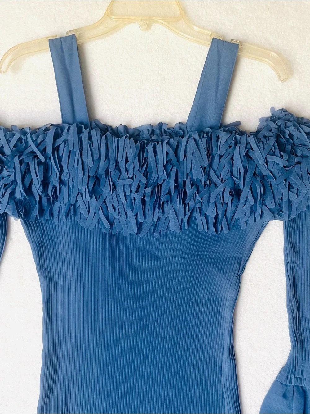 Kaelyn Max II Blue Ruffled Off-Shoulder Ribbed Top XL - Picture 1 of 6